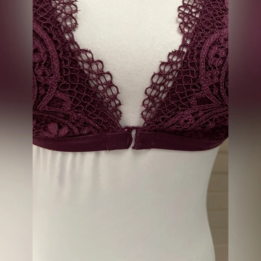 Victoria’s Secret purple  bralette M
